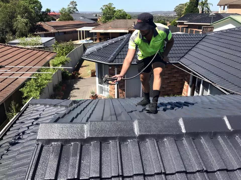 5 Essential Safety Tips for Cleaning Your Own Roof - Roof Ranger